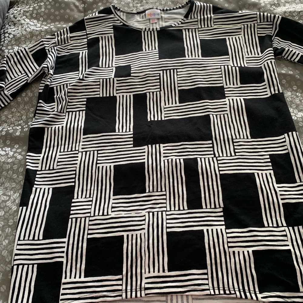 XXS Lularoe Irma